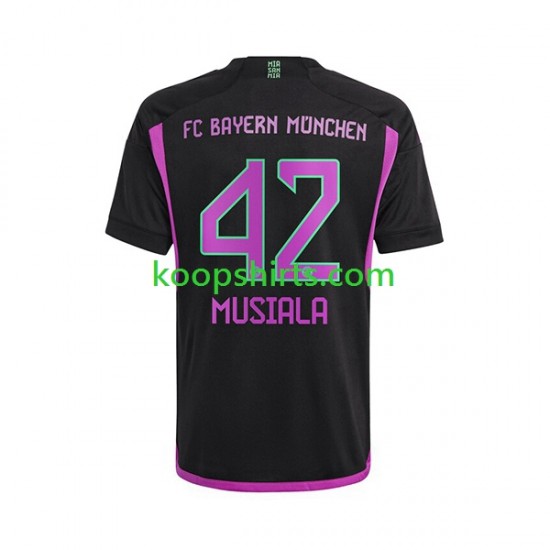 FC Bayern München Uit Tenue Heren Voetbalshirts Jamal Musiala 42 2023-2024 Korte Mouwen FC Bayern München Uit Tenue Heren Voetbalshirts Jamal Musiala 42 2023-2024 Korte Mouwen