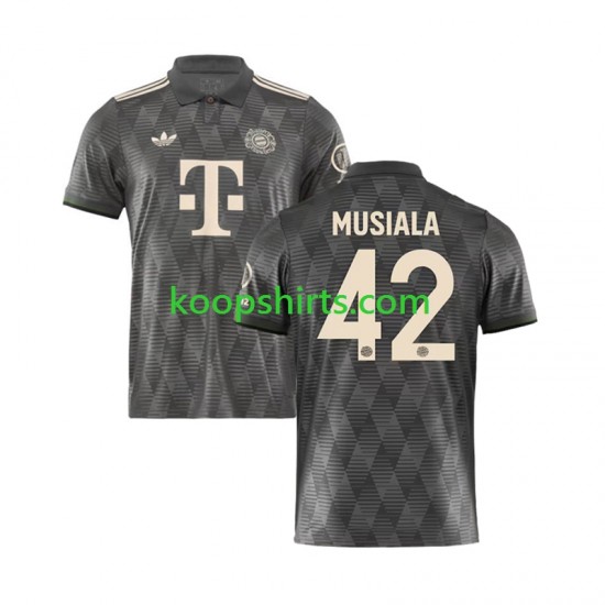 FC Bayern München Vierde Tenue Heren Voetbalshirts MUSIALA 42 Octoberfest 2024-2025 Korte Mouwen FC Bayern München Vierde Tenue Heren Voetbalshirts MUSIALA 42 Octoberfest 2024-2025 Korte Mouwen