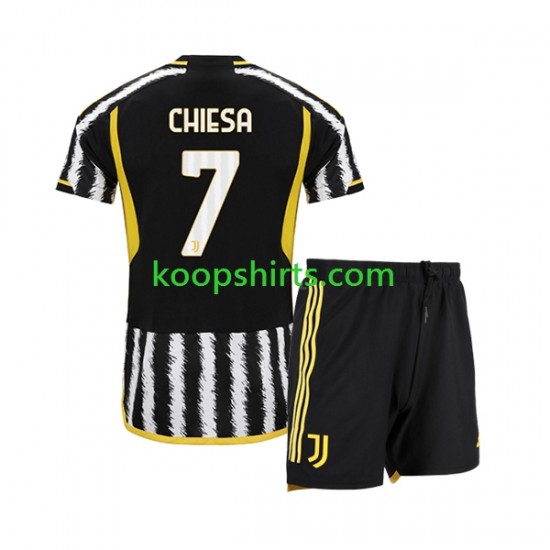 Juventus Thuis Tenue Kinder Voetbalshirts Federico Chiesa 7 2023-2024 Korte Mouwen Juventus Thuis Tenue Kinder Voetbalshirts Federico Chiesa 7 2023-2024 Korte Mouwen