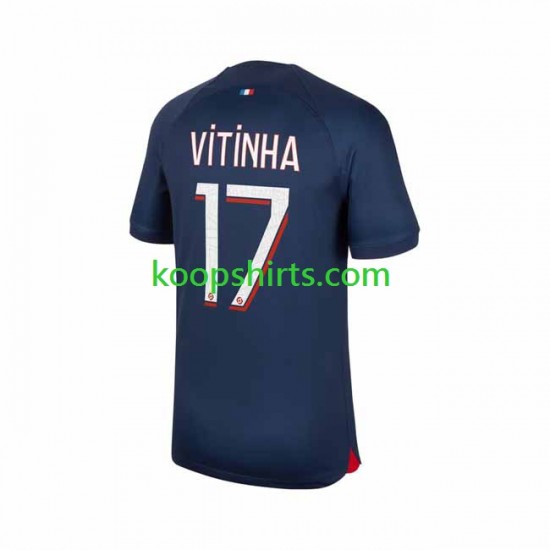 Paris Saint-Germain Thuis Tenue Heren Voetbalshirts Vitinha 17 2023-2024 Korte Mouwen Paris Saint-Germain Thuis Tenue Heren Voetbalshirts Vitinha 17 2023-2024 Korte Mouwen