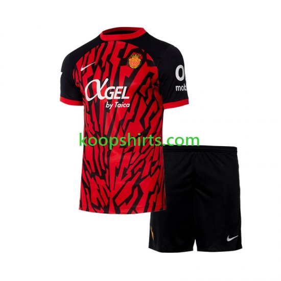 Thuis Tenue Kinder Voetbalshirts RCD Mallorca 2024-2025 Korte Mouwen Thuis Tenue Kinder Voetbalshirts RCD Mallorca 2024-2025 Korte Mouwen