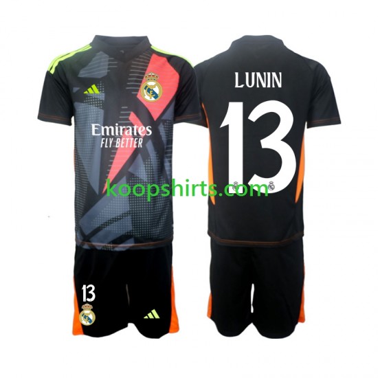 Real Madrid Doelman Uit Zwart Tenue Kinder Voetbalshirts Andriy Lunin 13 2024-2025 Korte Mouwen Real Madrid Doelman Uit Zwart Tenue Kinder Voetbalshirts Andriy Lunin 13 2024-2025 Korte Mouwen