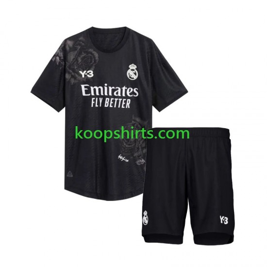 Real Madrid Doelman Vierde Zwart Tenue Kinder Voetbalshirts Y3 2023-2024 Korte Mouwen Real Madrid Doelman Vierde Zwart Tenue Kinder Voetbalshirts Y3 2023-2024 Korte Mouwen