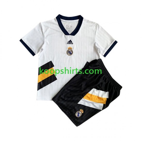 Real Madrid Retro Thuis Tenue Kinder Voetbalshirts Icon 2022-2023 Korte Mouwen Real Madrid Retro Thuis Tenue Kinder Voetbalshirts Icon 2022-2023 Korte Mouwen