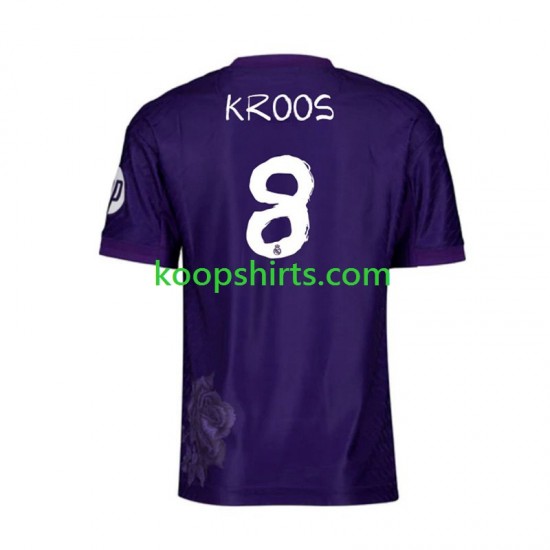 Real Madrid Vierde Paars Tenue Heren Voetbalshirts KROOS 8 Y-3 2023-2024 Korte Mouwen Real Madrid Vierde Paars Tenue Heren Voetbalshirts KROOS 8 Y-3 2023-2024 Korte Mouwen